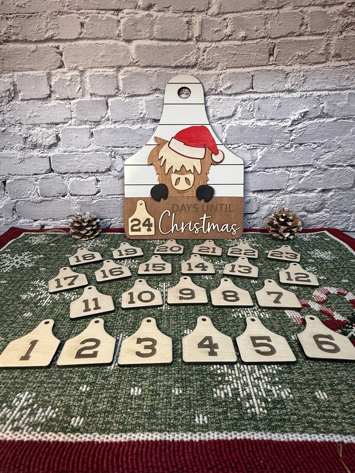 Highland Cow Christmas Countdown - Rustic Aura