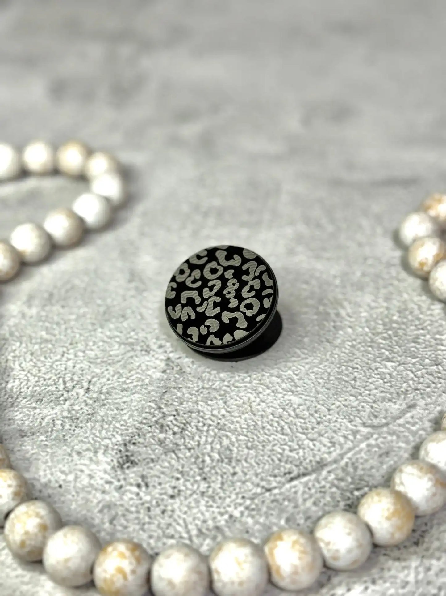 Leopard Print Phone Grip - Rustic Aura