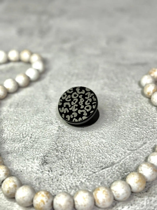 Leopard Print Phone Grip - Rustic Aura