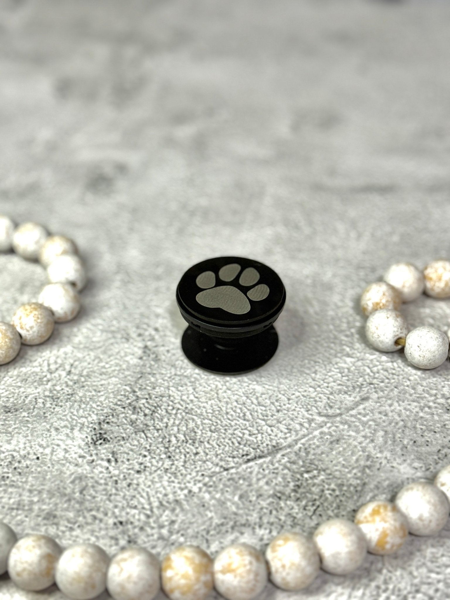 Paw Print Phone Grip - Rustic Aura