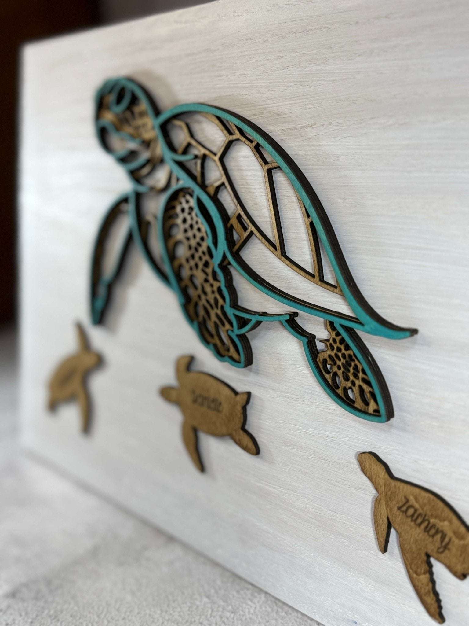 Sea Turtle Family Sign - Rustic Aura