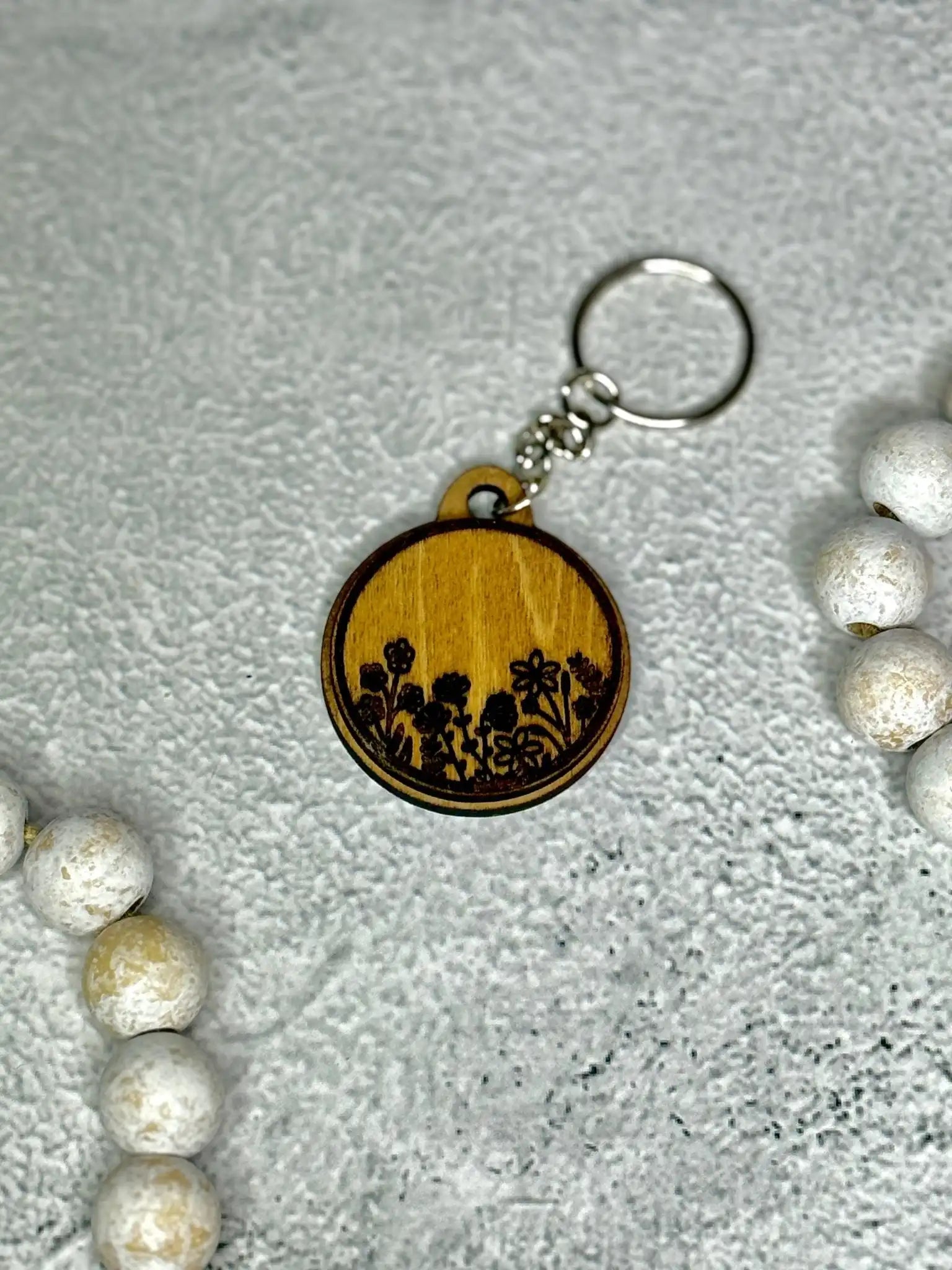 Wildflowers Keychain - Rustic Aura